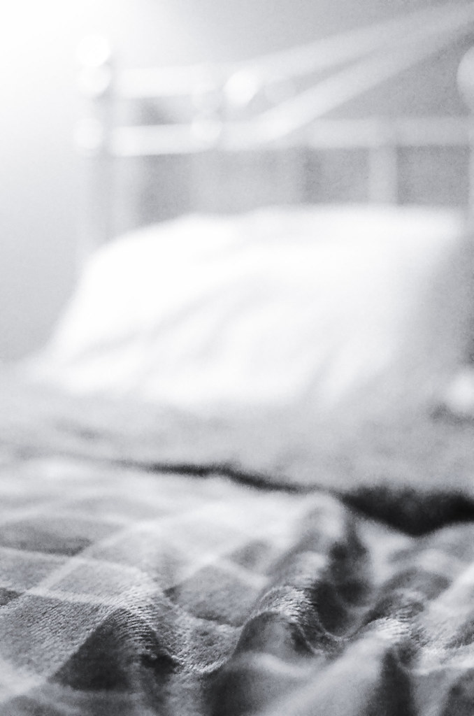 Cozy Earth Bamboo Sheets Review: Are They Worth $300?