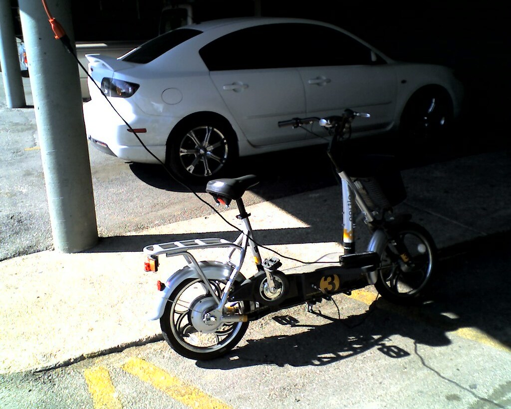 Navee S65 Electric Scooter Review: 40-Mile Range That Actually Holds Up