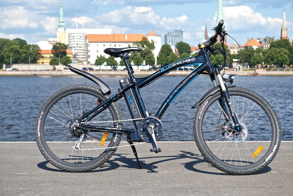 Velowave Ranger Electric Bike Review: Fat-Tire E-Bike That Survives Real Trails